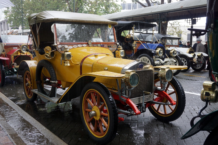 Stare samochody Dunedin