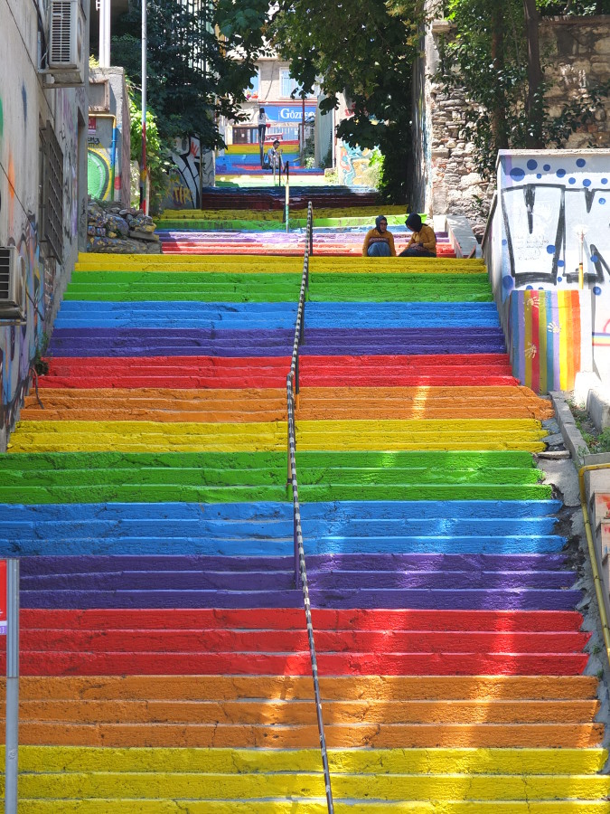 Tęczowe schody w Stambule