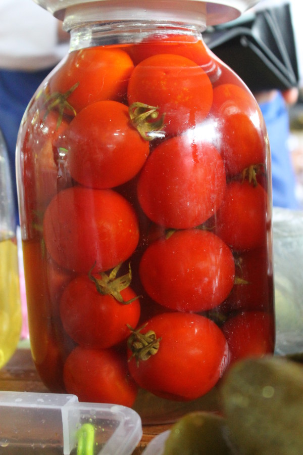 Sauer tomatoes